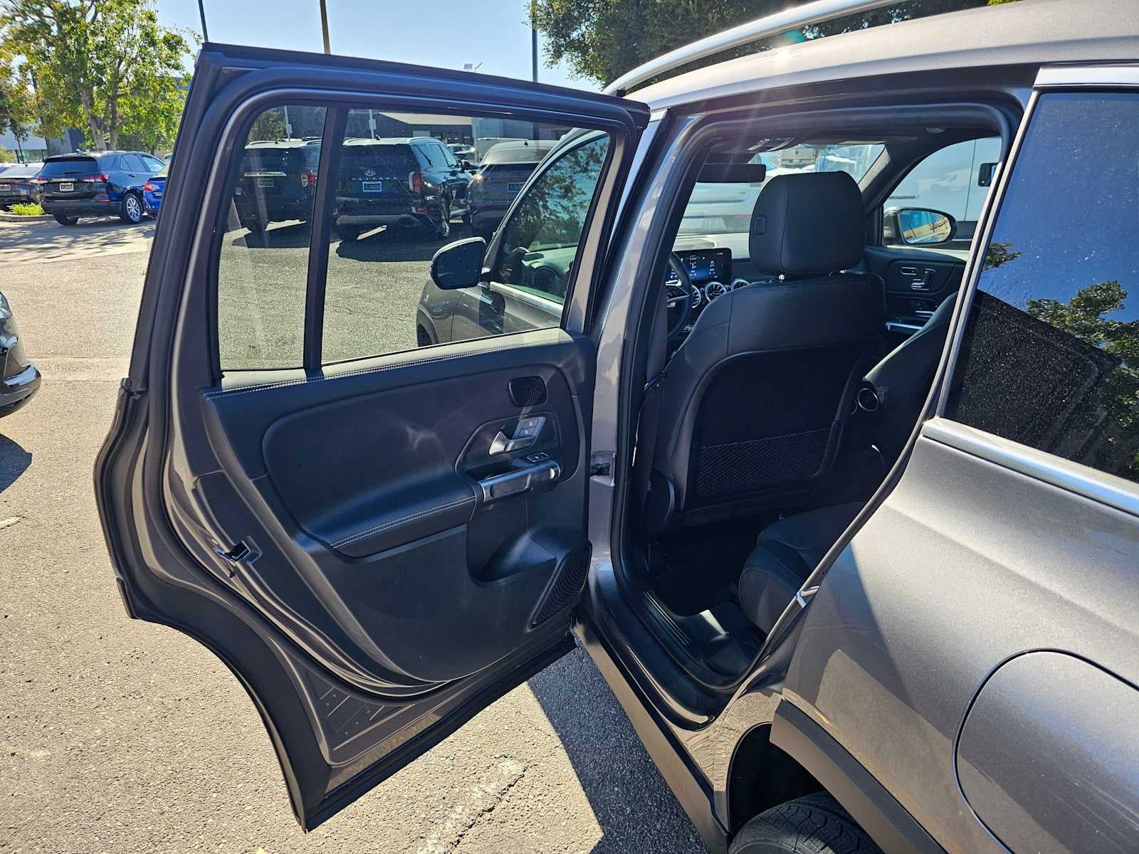 2026 Mercedes-Benz GLB 250 SUV