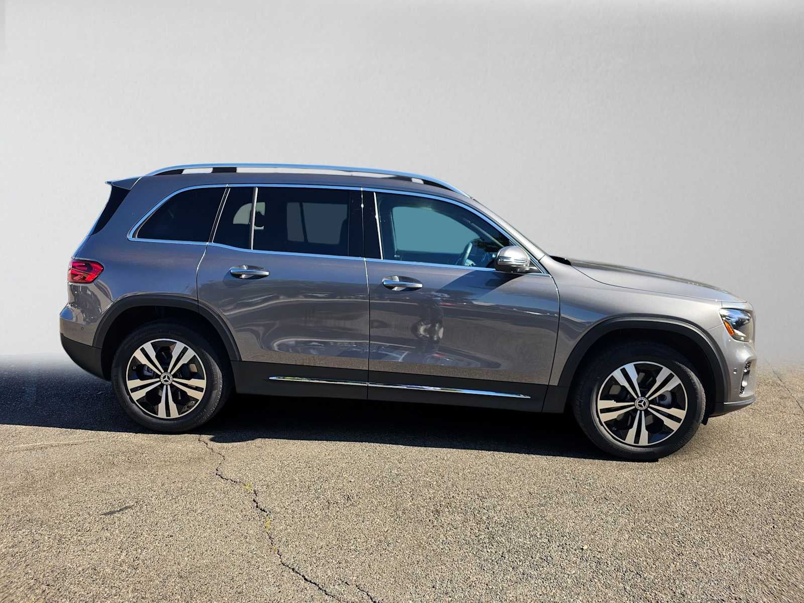 2026 Mercedes-Benz GLB 250 SUV