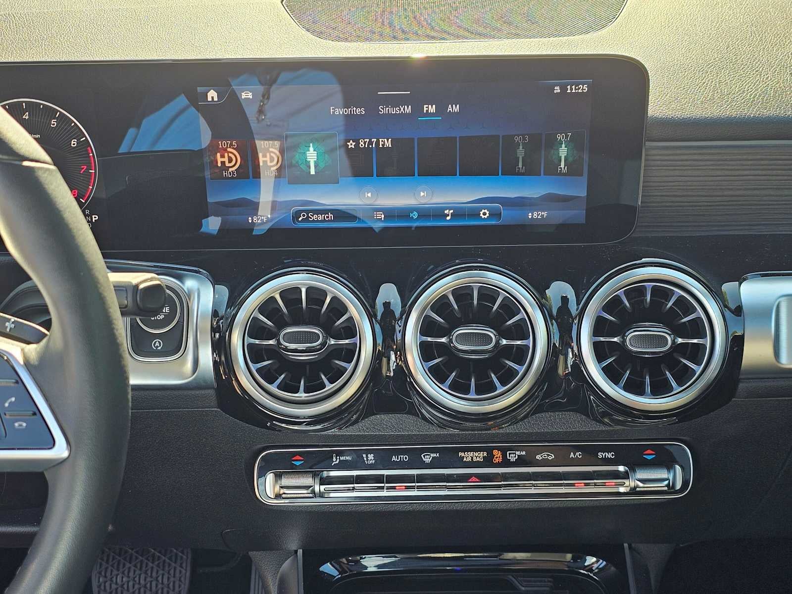 2026 Mercedes-Benz GLB 250 SUV