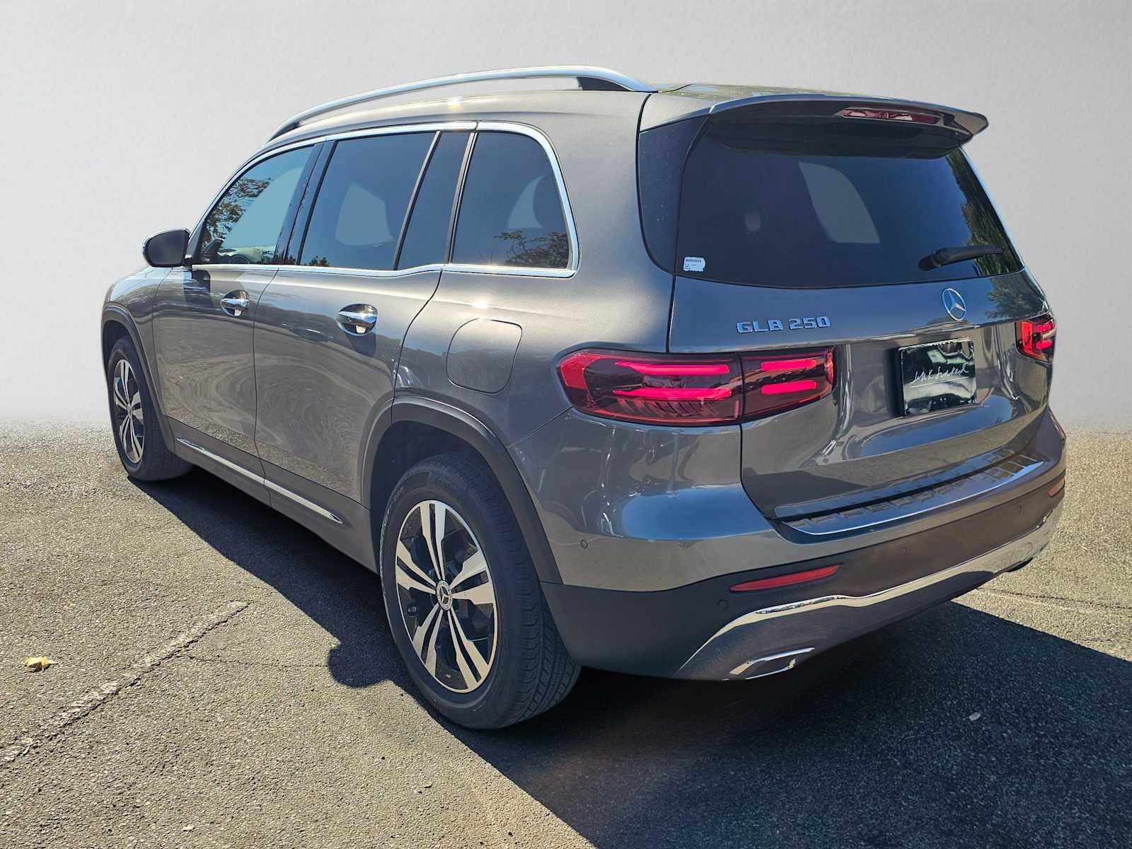 2026 Mercedes-Benz GLB 250 SUV