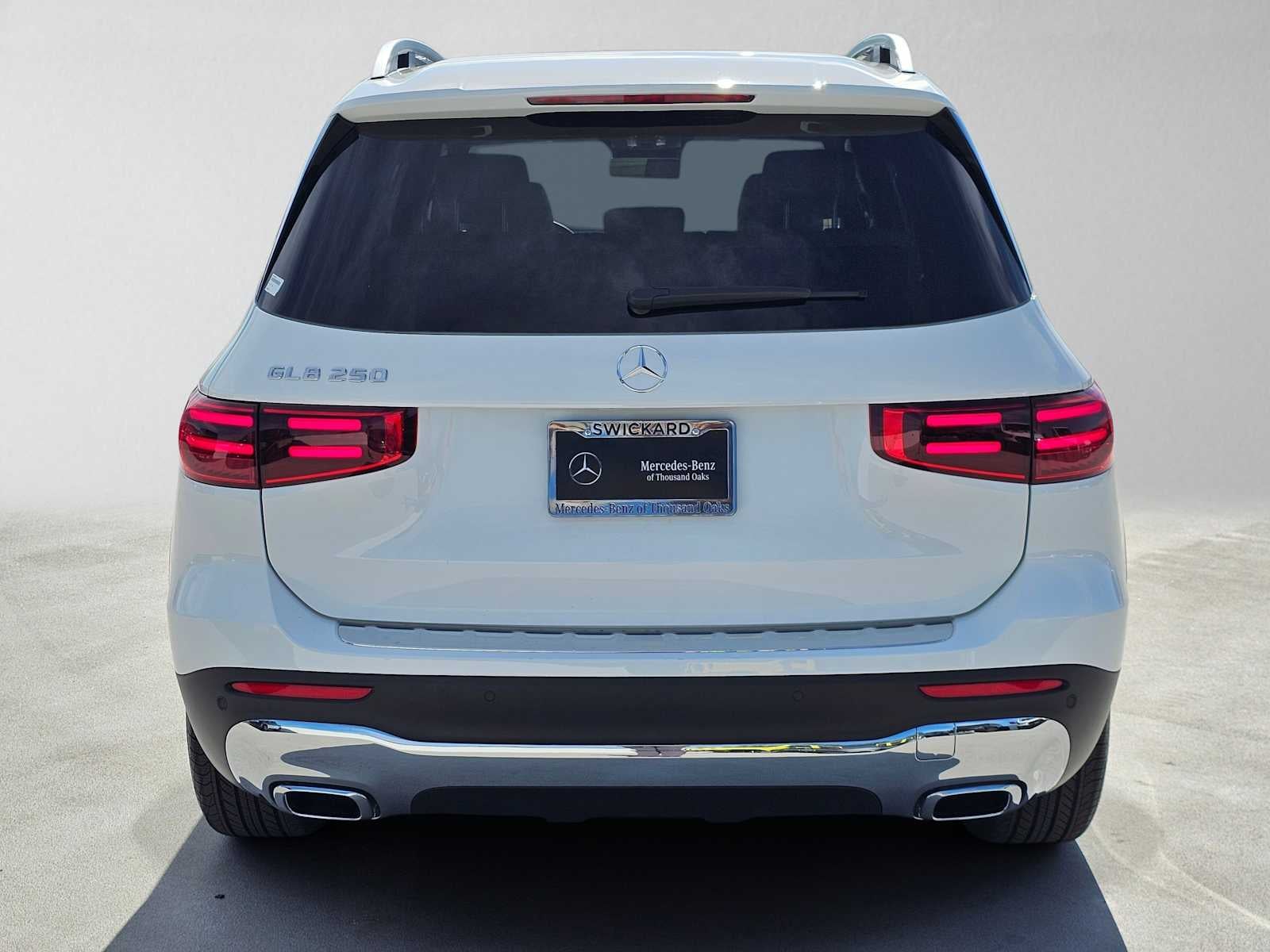 2026 Mercedes-Benz GLB 250 SUV