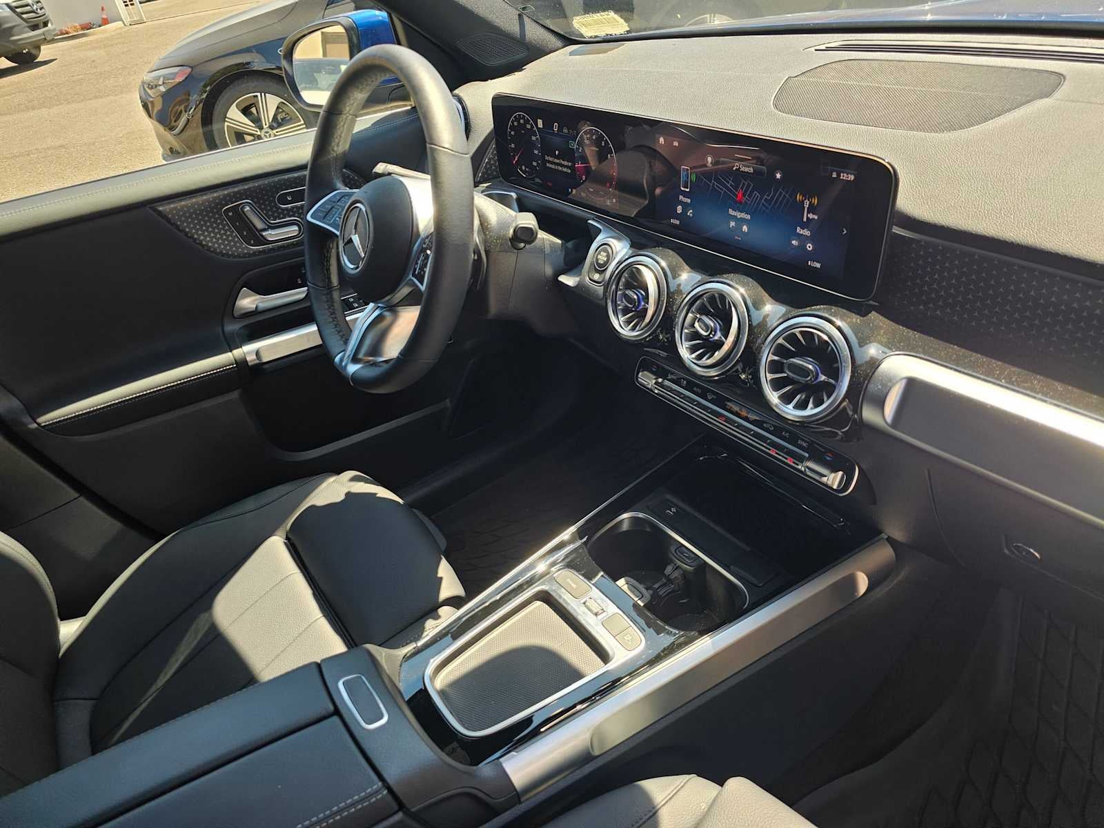 2026 Mercedes-Benz GLB 250 SUV