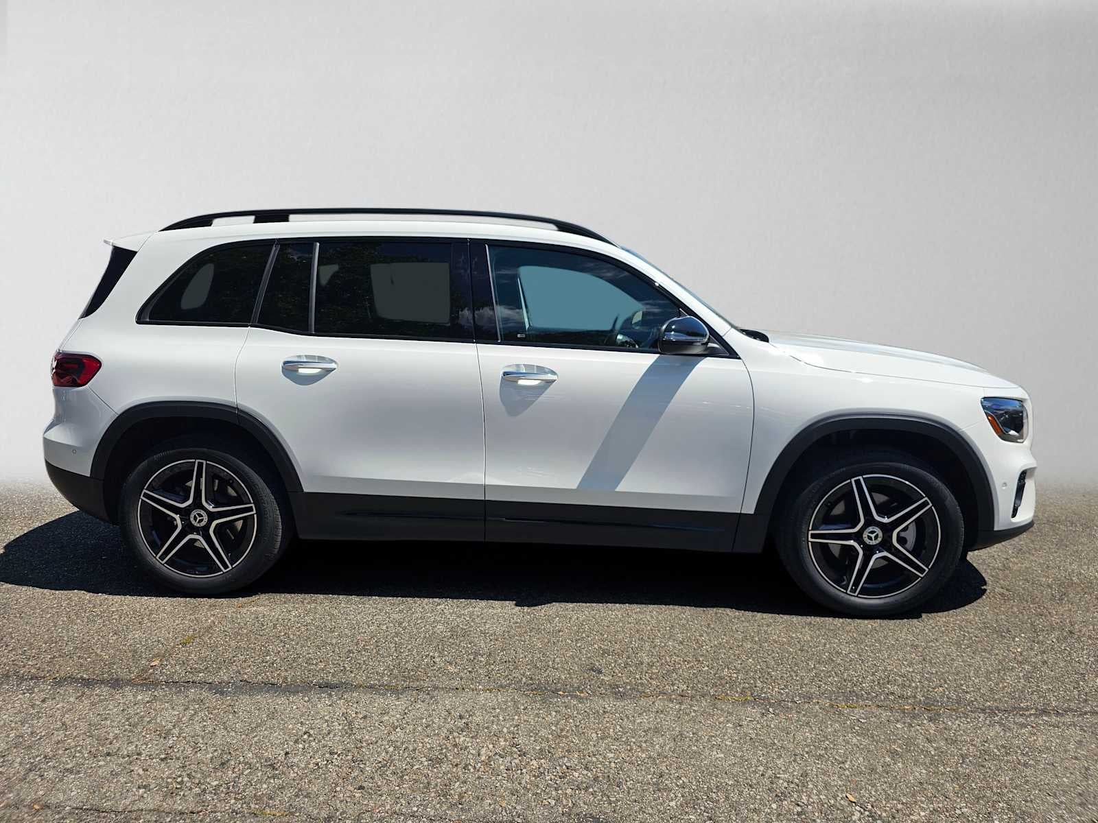 2026 Mercedes-Benz GLB 250 4MATIC® SUV