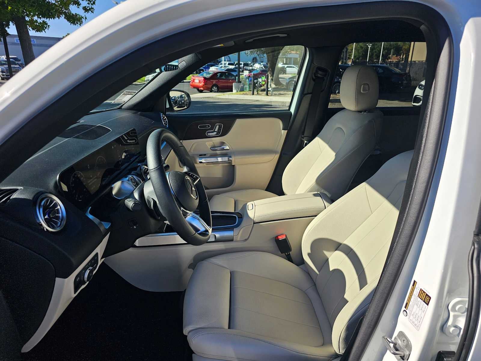 2026 Mercedes-Benz GLB 250 4MATIC® SUV