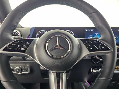 2024 Mercedes-Benz GLB 250 GLB 250