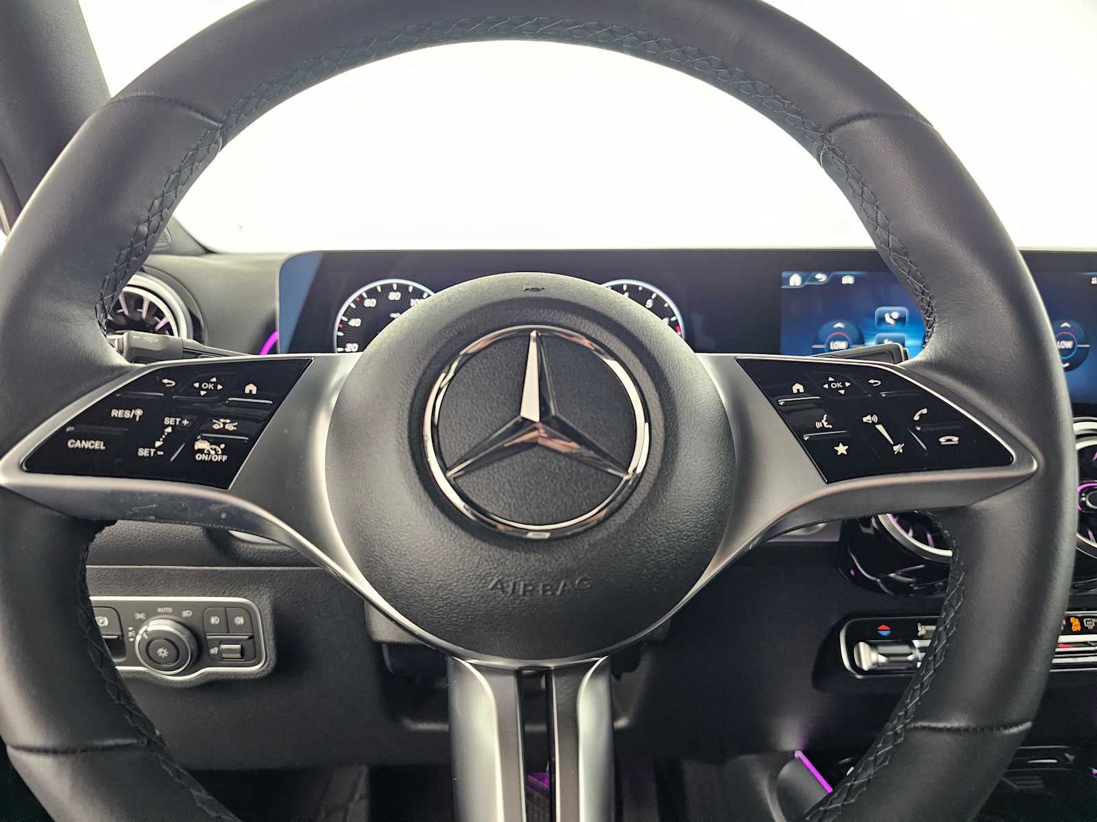 2024 Mercedes-Benz GLB 250 GLB 250