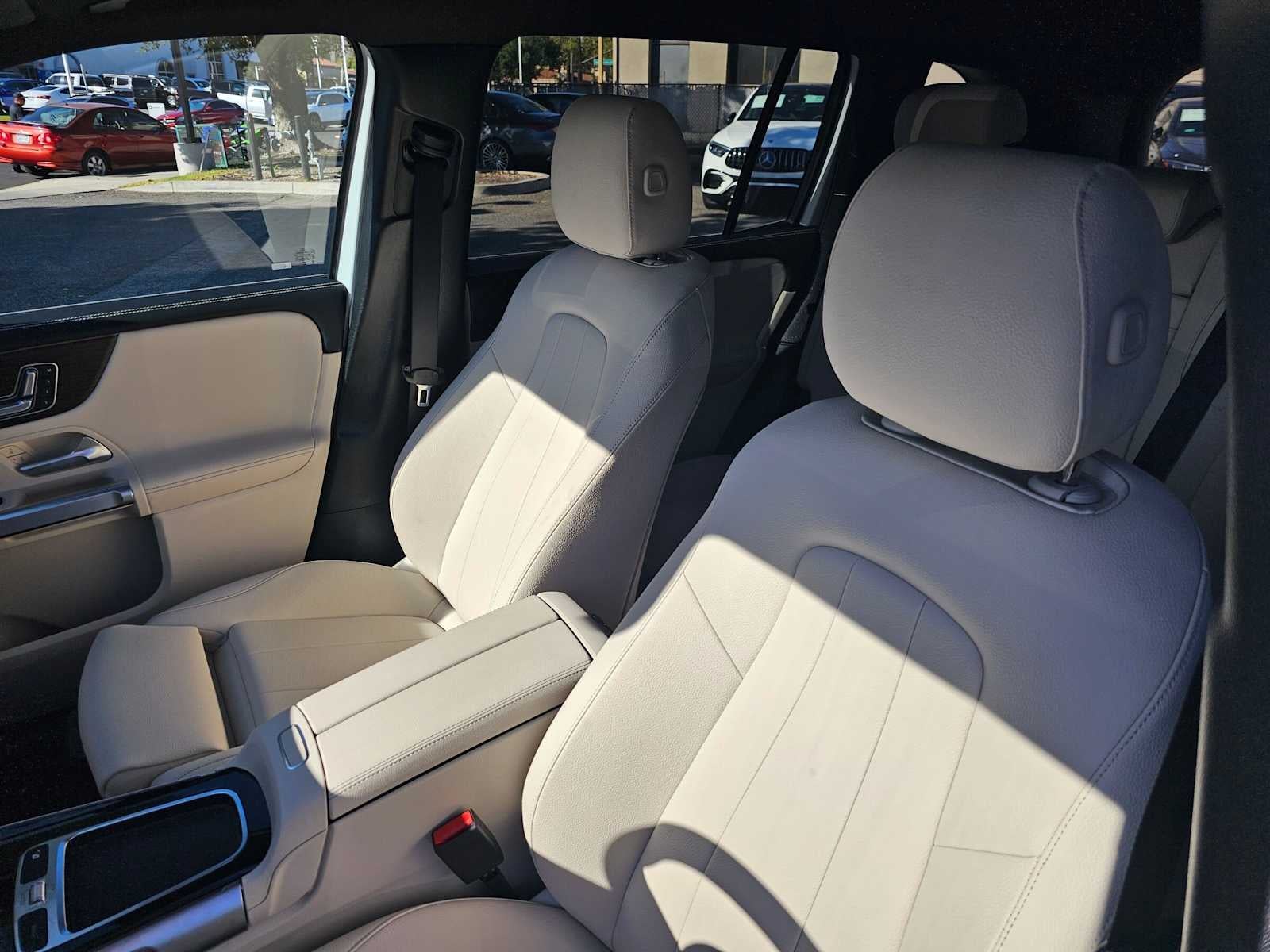 2026 Mercedes-Benz GLB 250 4MATIC® SUV