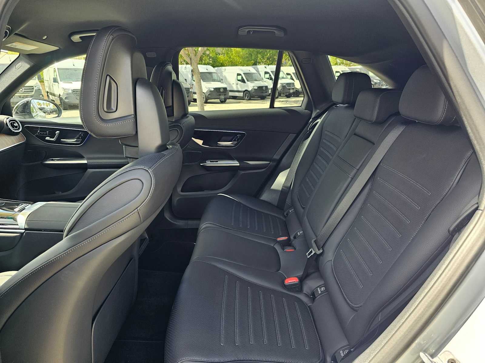 2026 Mercedes-Benz GLC 300 SUV