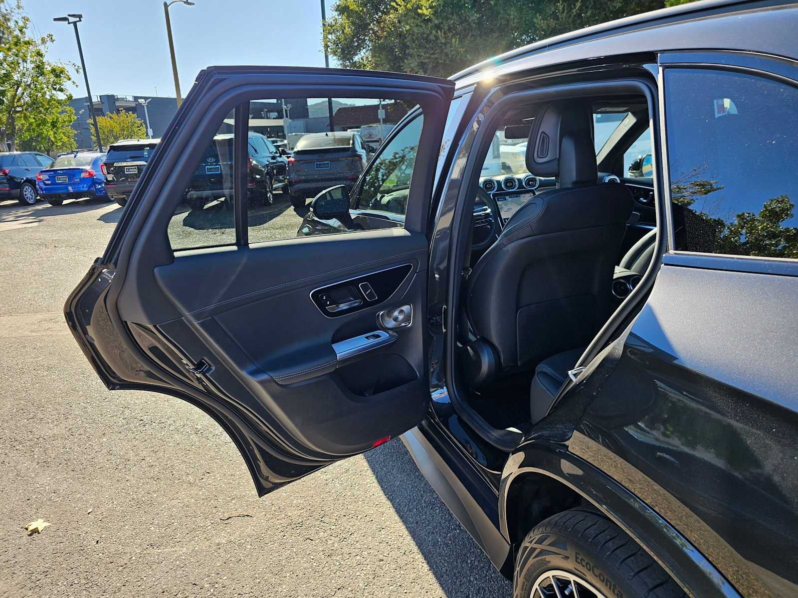 2026 Mercedes-Benz GLC 300 SUV