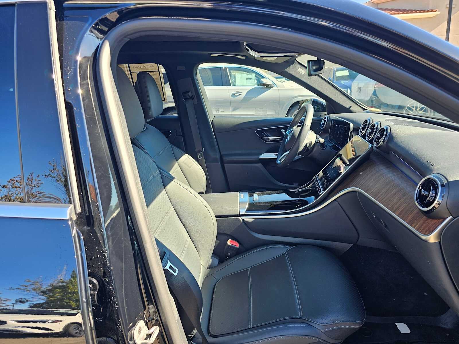 2026 Mercedes-Benz GLC 300 4MATIC® SUV