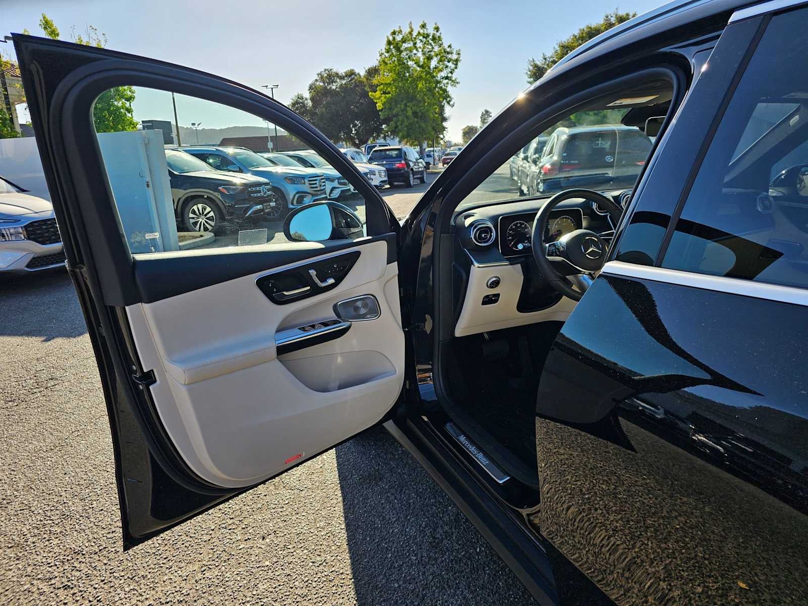 2026 Mercedes-Benz GLC 300 4MATIC® SUV