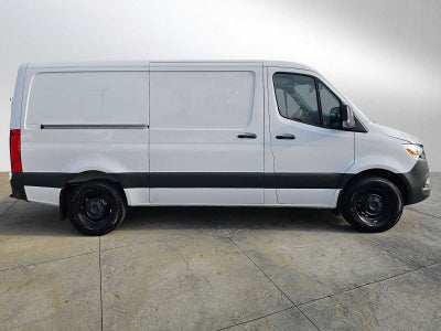 2025 Mercedes-Benz Sprinter 2500 Standard Roof I4 Diesel 144" RWD