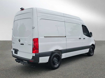 2025 Mercedes-Benz Sprinter 2500 Standard Roof I4 Diesel HO 144" RWD