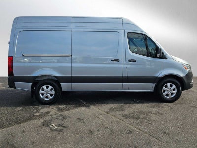 2025 Mercedes-Benz Sprinter 2500 Standard Roof I4 Diesel HO 144" RWD