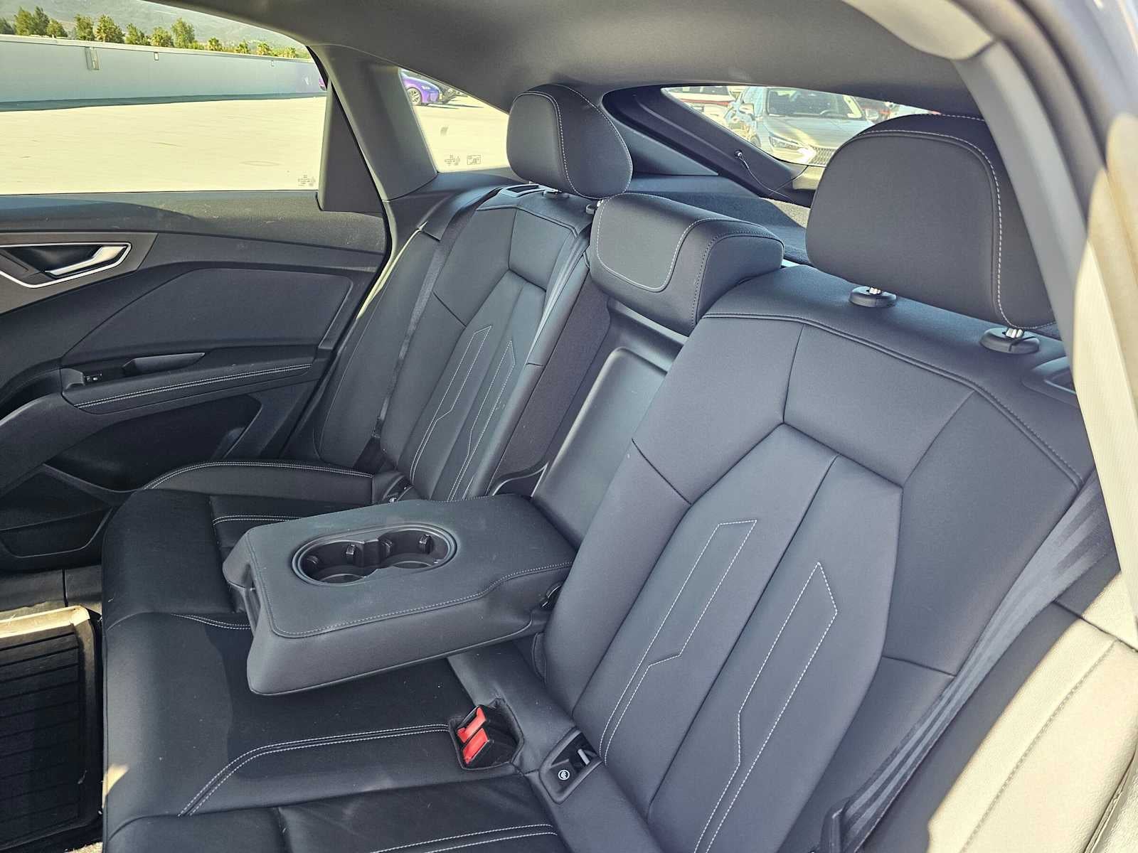 2024 Audi Q4 e-tron Sportback Prestige