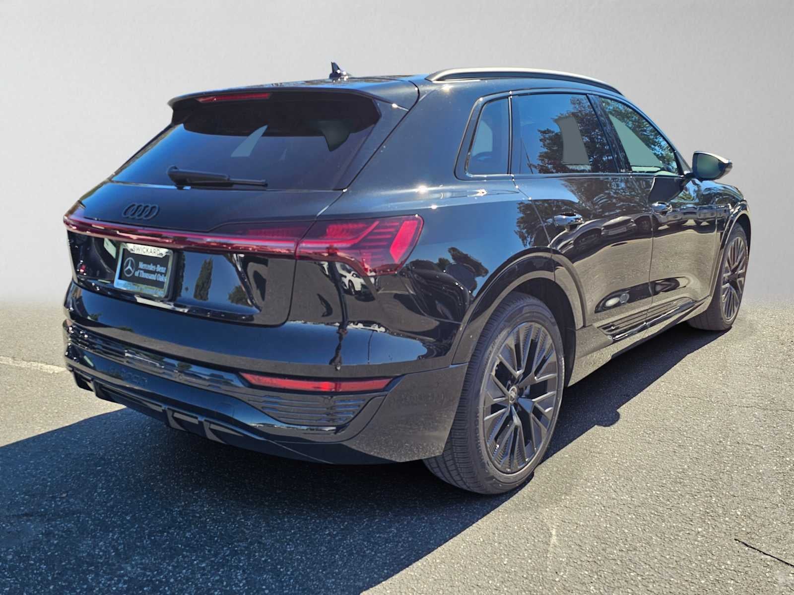 2024 Audi Q8 e-tron Prestige