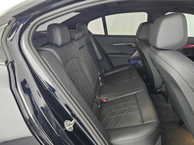 2026 BMW 550e xDrive 550e xDrive