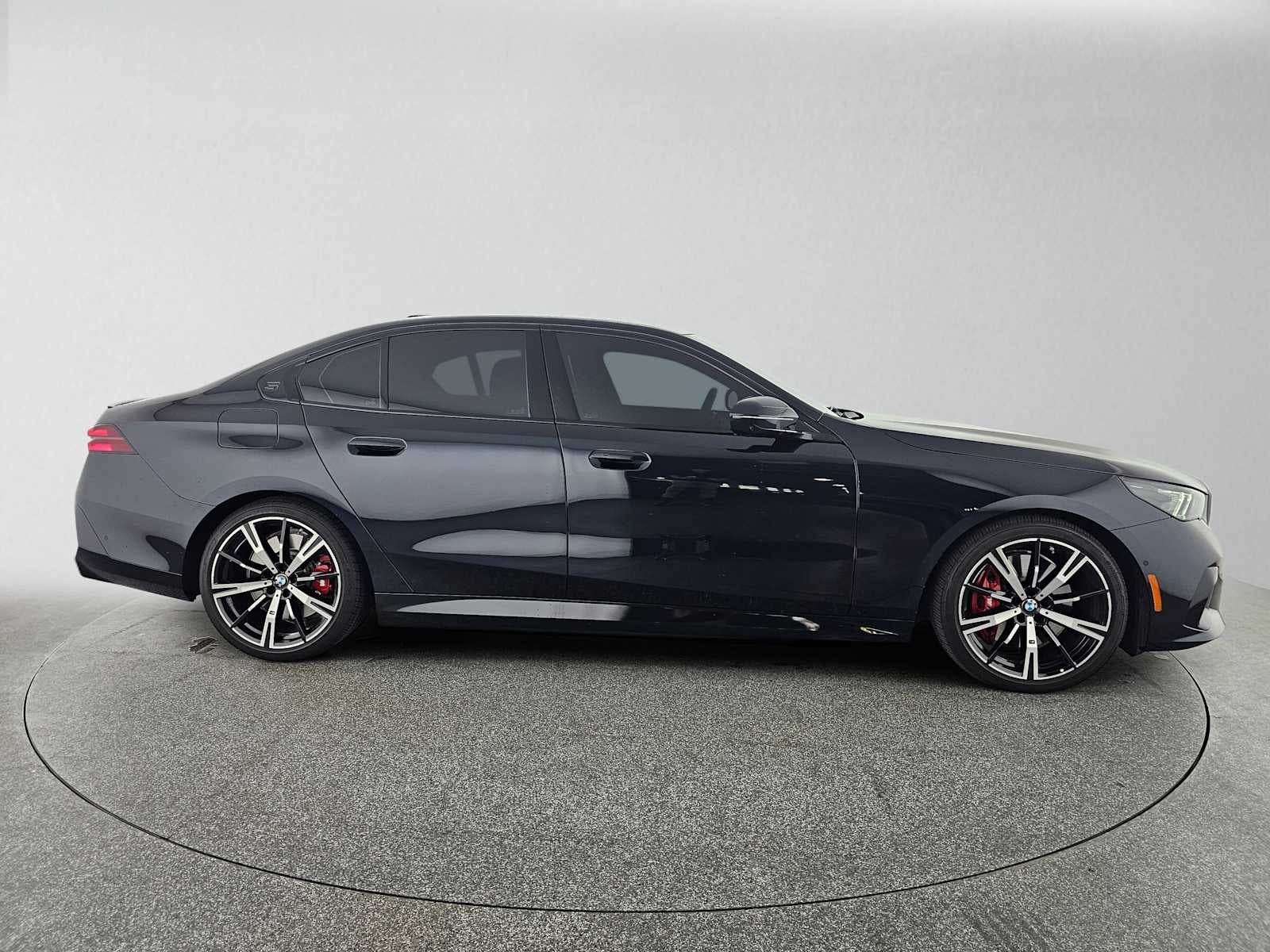 2026 BMW 550e xDrive 550e xDrive
