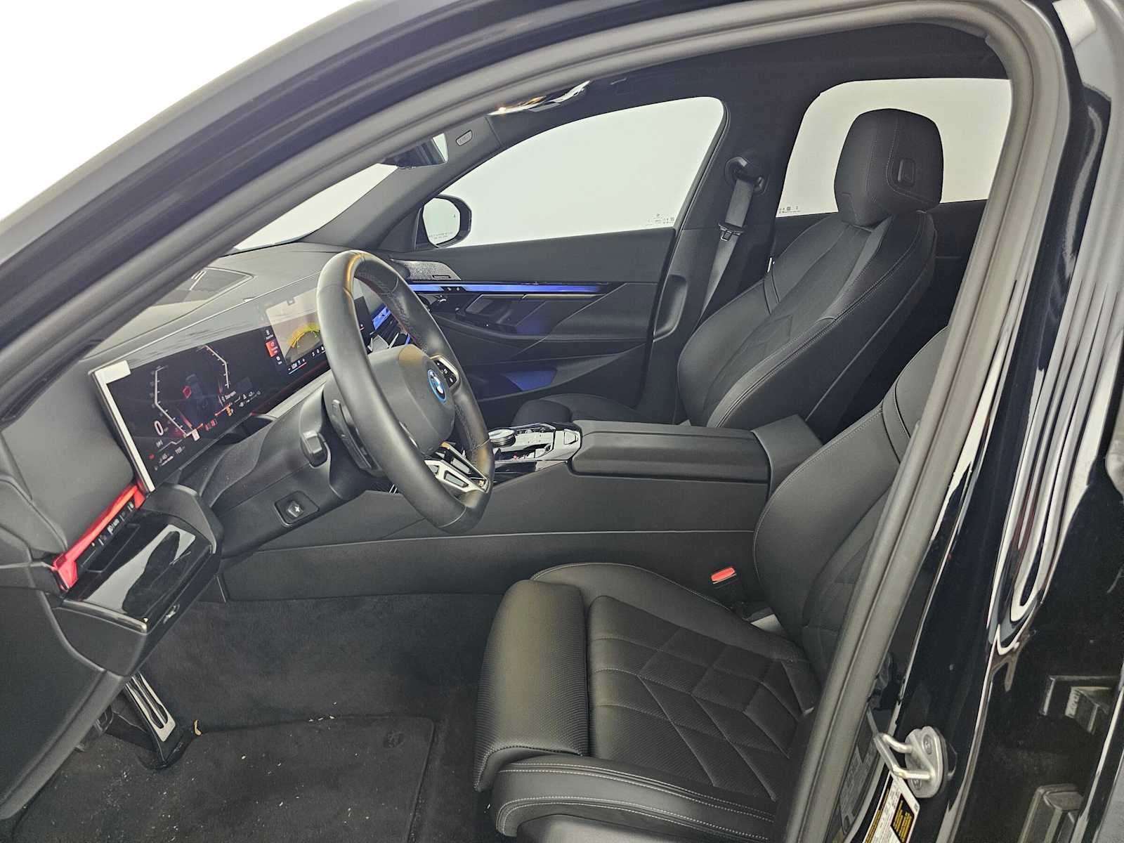 2026 BMW 550e xDrive 550e xDrive
