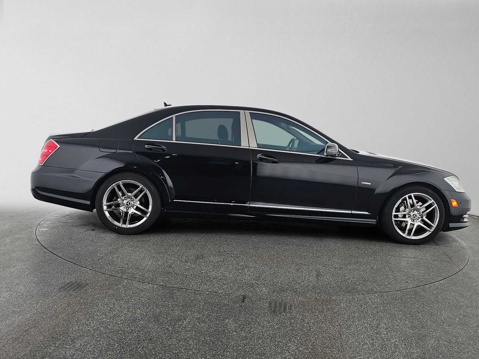 2012 Mercedes-Benz S 550 4dr Sdn RWD
