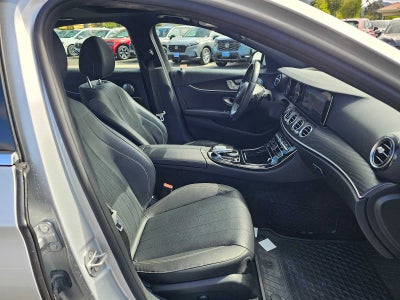 2017 Mercedes-Benz E 300 RWD Sedan