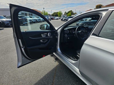 2017 Mercedes-Benz E 300 RWD Sedan