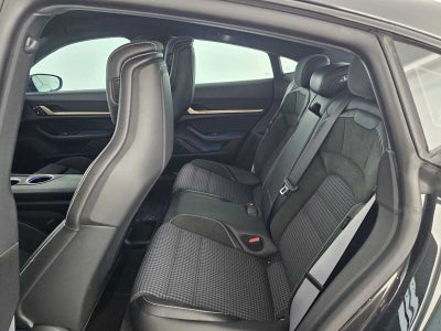 2025 Porsche Taycan 4S