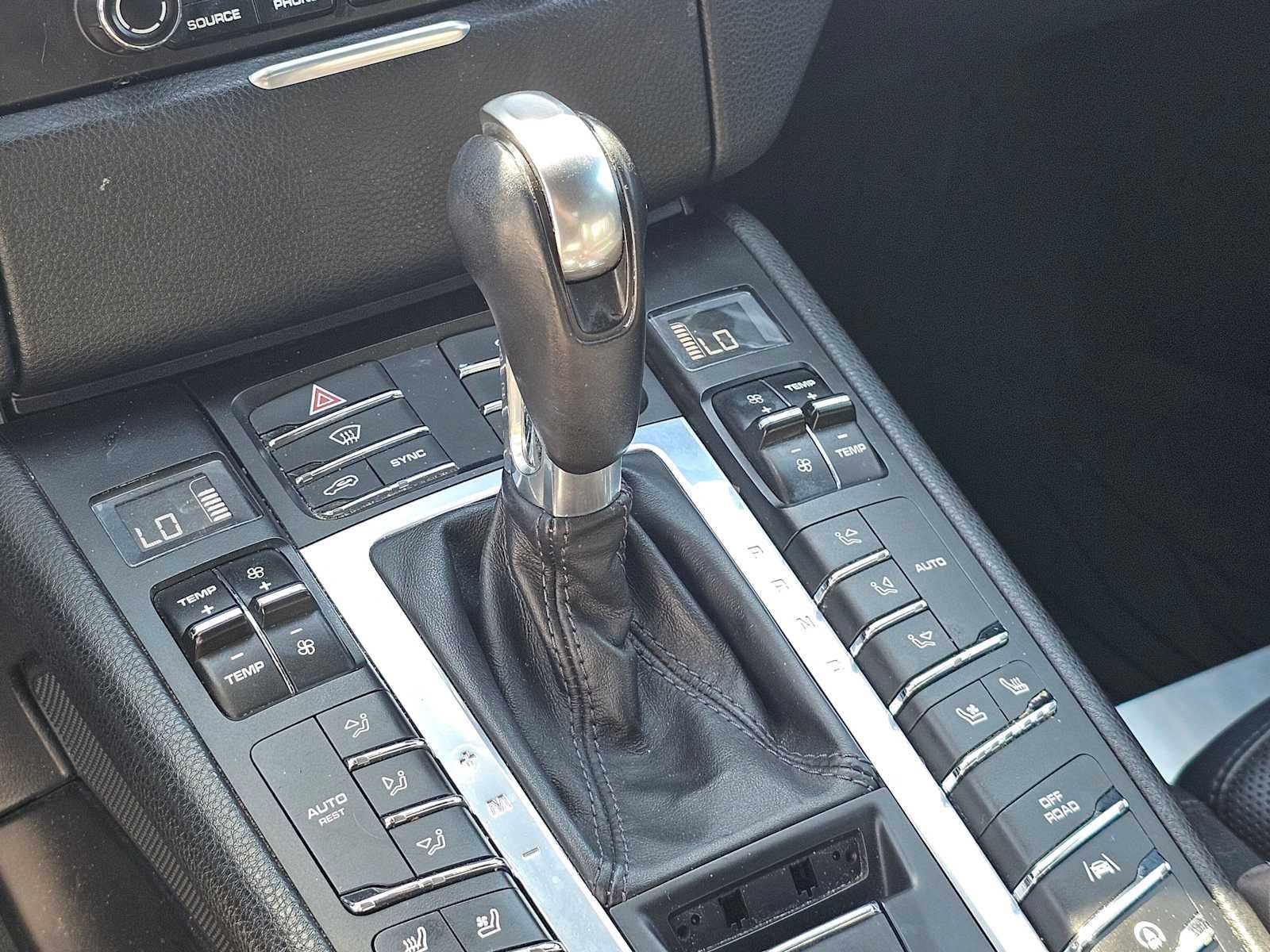 2017 Porsche Macan AWD