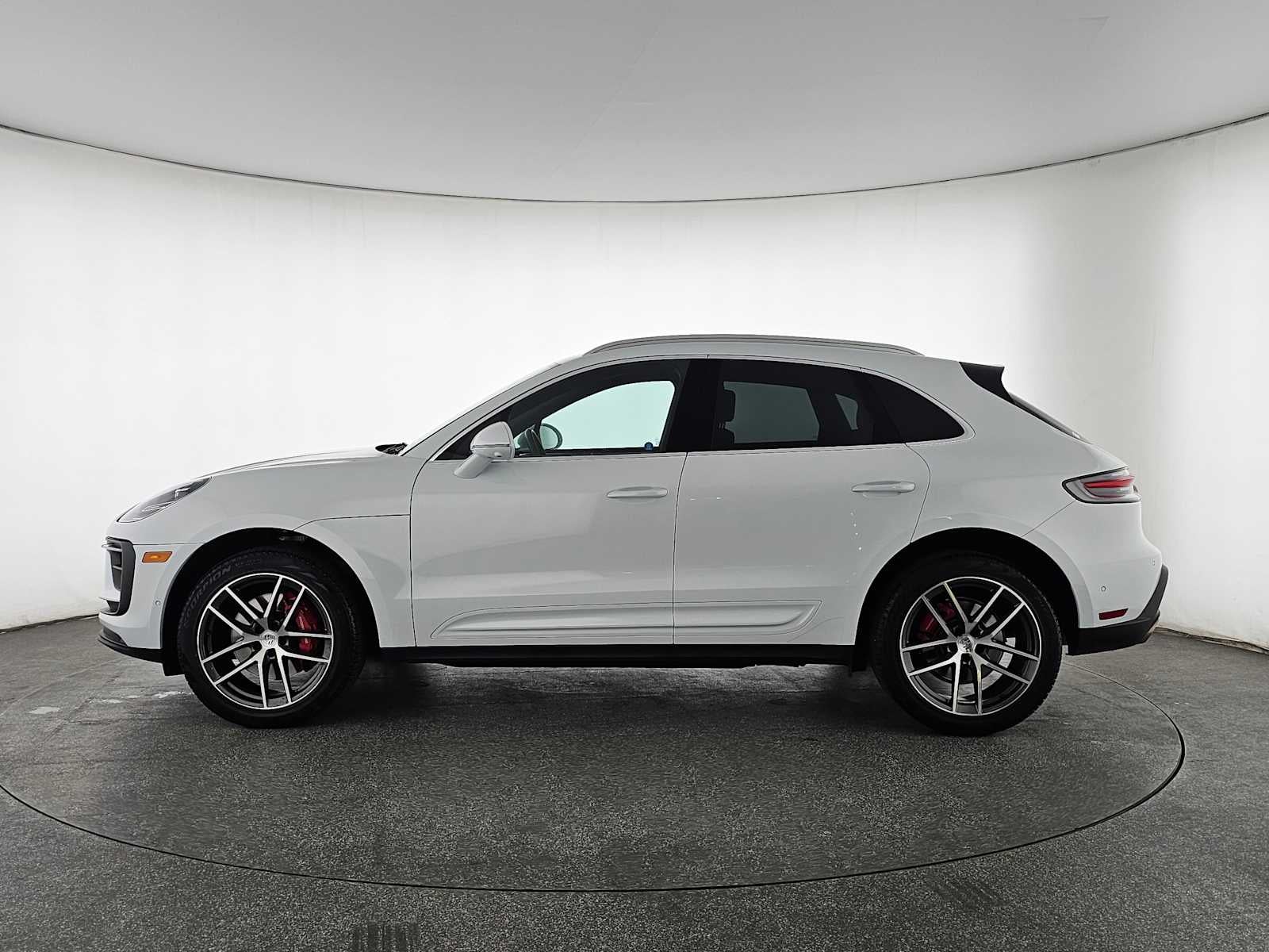 2024 Porsche Macan S