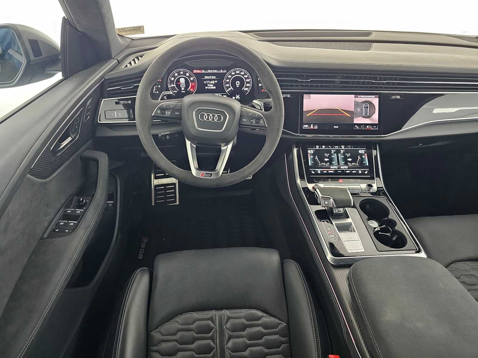 2025 Audi RS Q8 performance