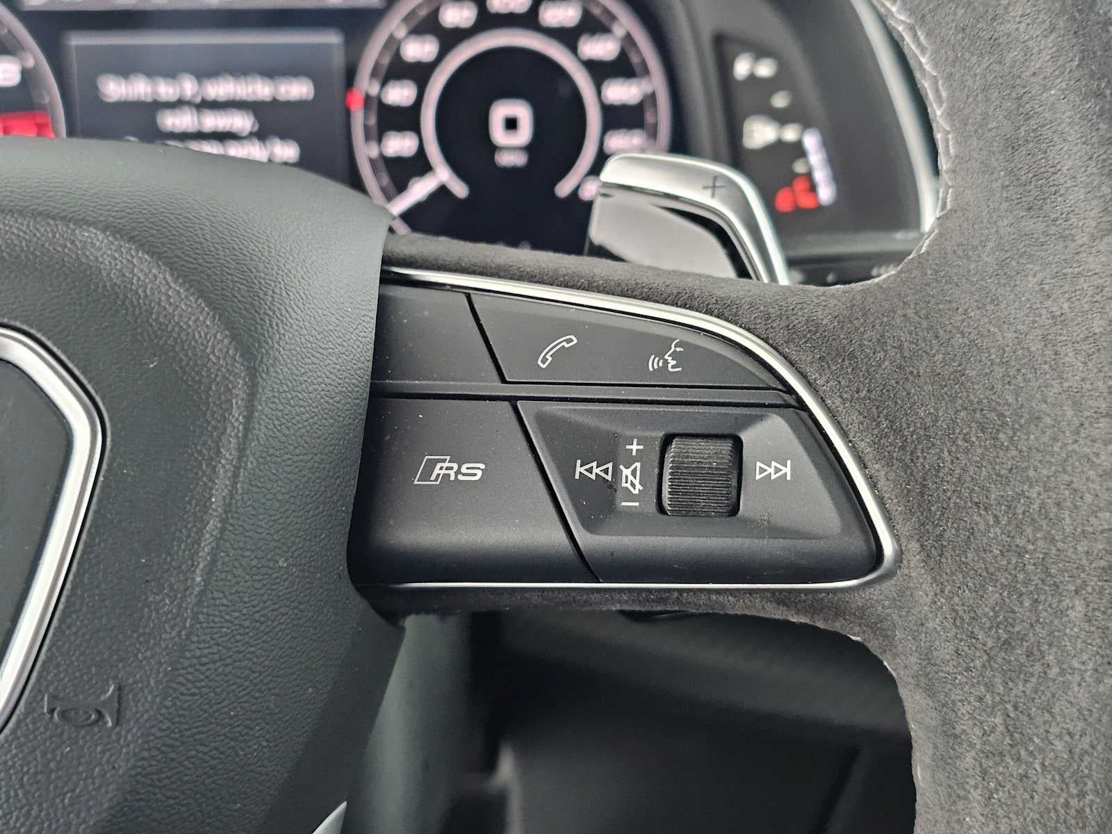 2025 Audi RS Q8 performance