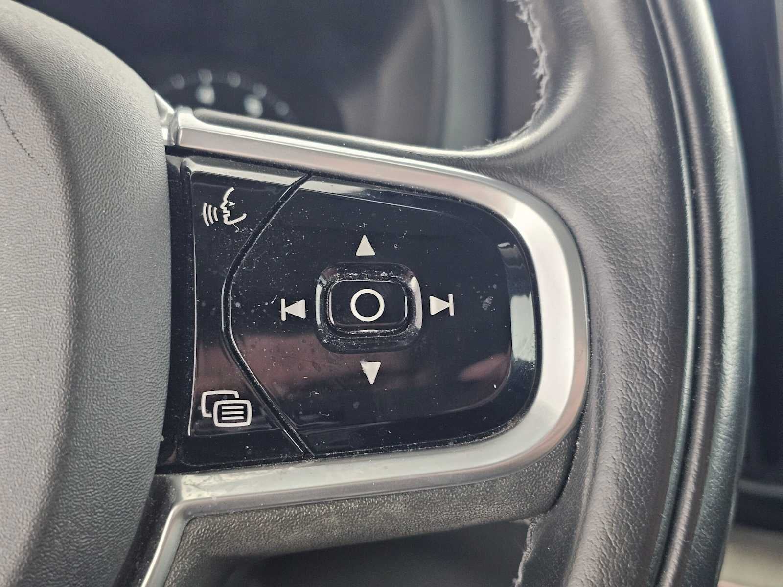 2020 Volvo XC60 Inscription