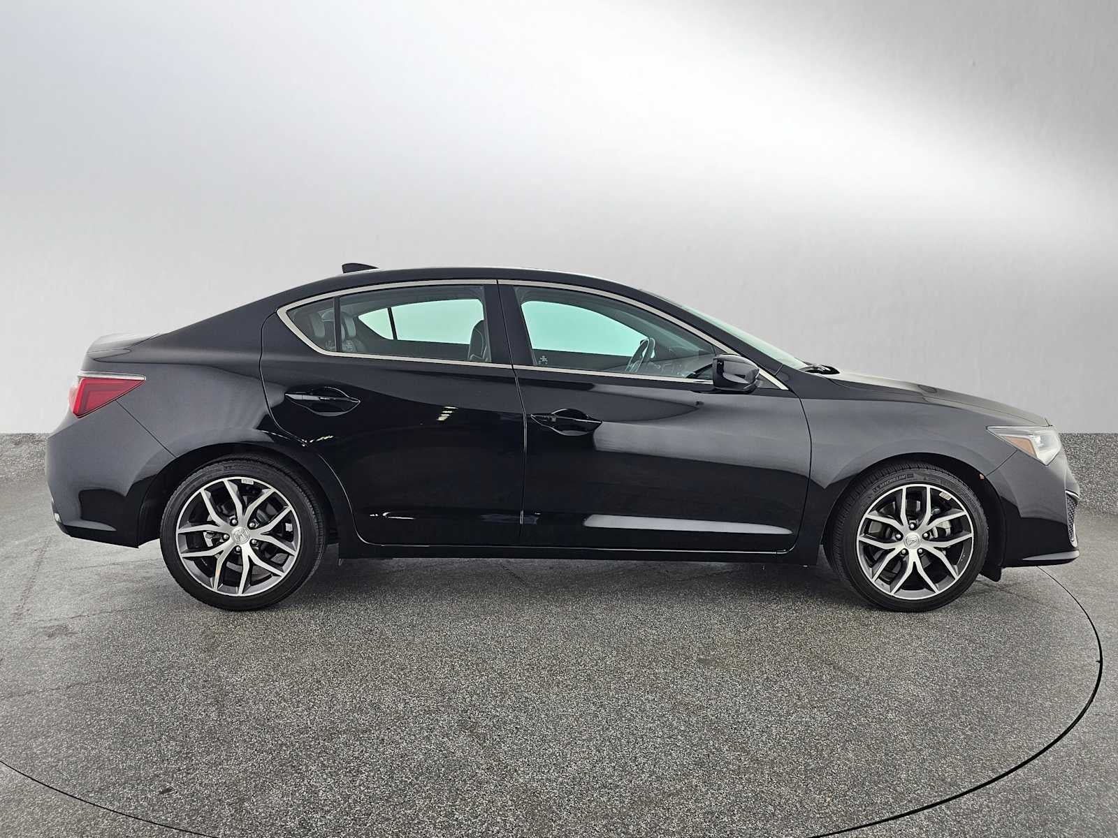 2020 Acura ILX w/Premium Pkg