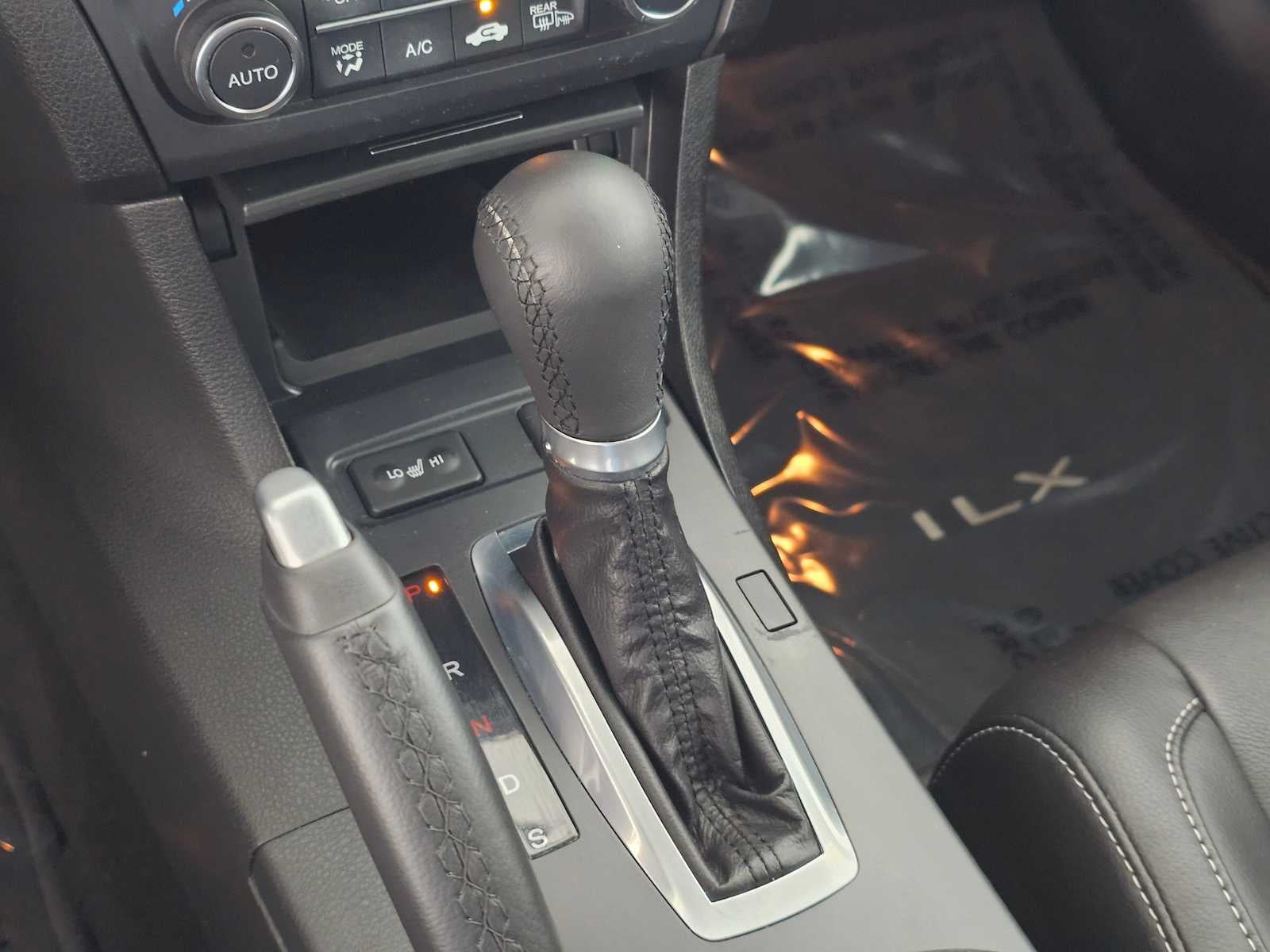 2020 Acura ILX w/Premium Pkg