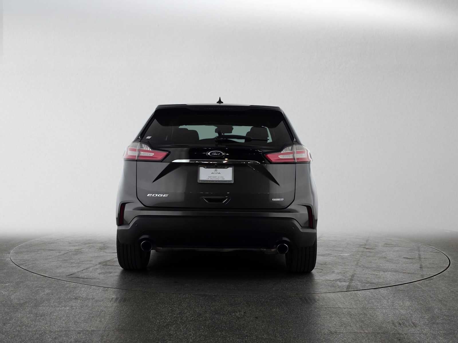 2020 Ford Edge SE
