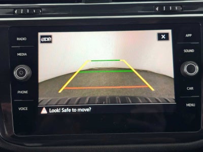 2022 Volkswagen Tiguan SE R-Line Black