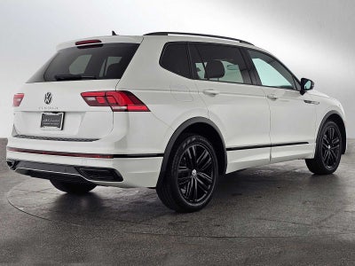 2022 Volkswagen Tiguan SE R-Line Black