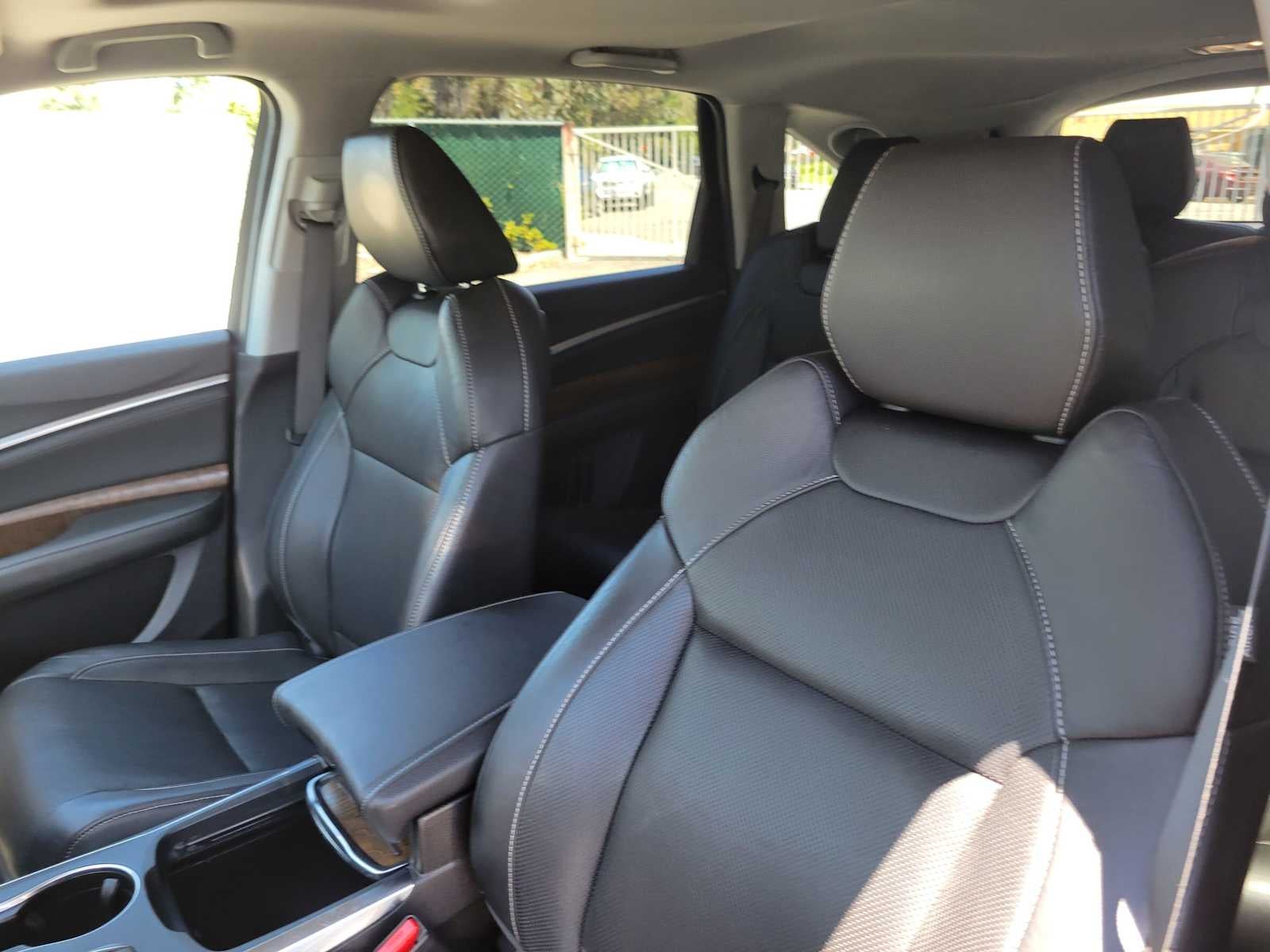 2020 Acura MDX w/Technology Pkg