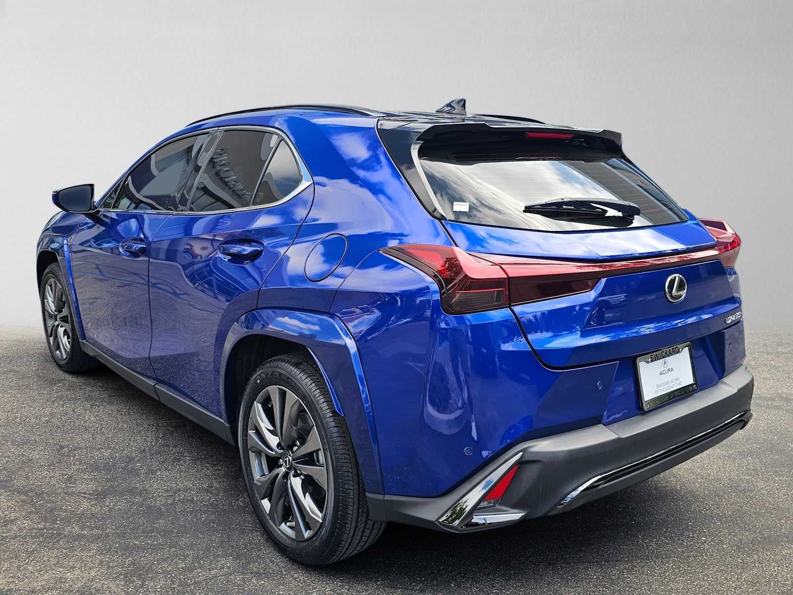 2023 Lexus UX 250h F SPORT Design