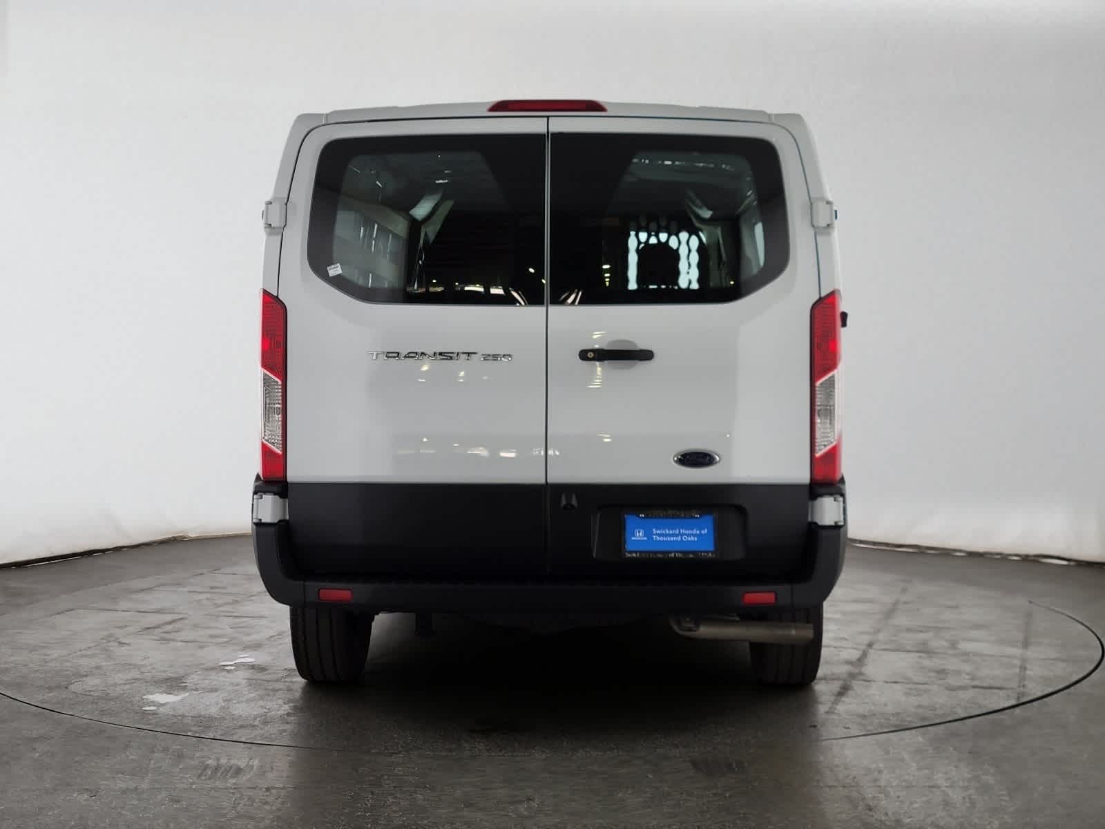 2025 Ford Transit Cargo Van T-250 130" Low Rf 9070 GVWR RWD