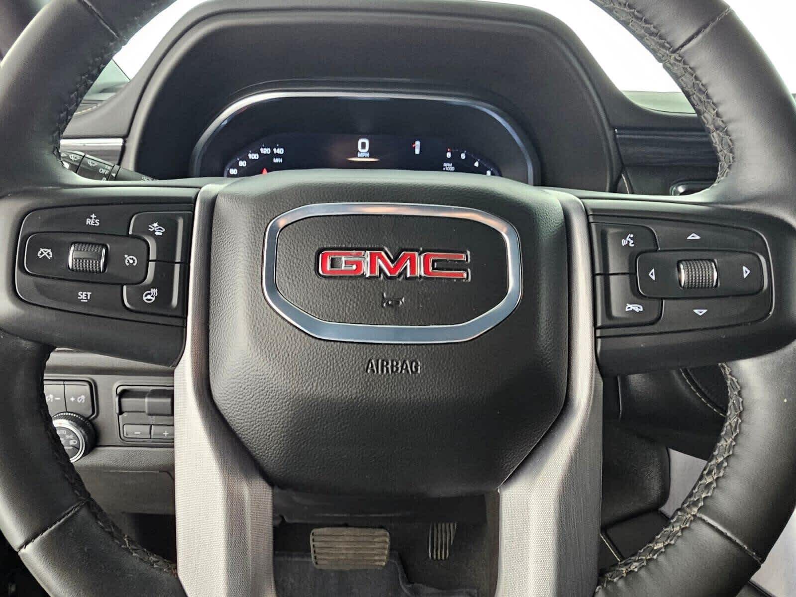 2024 GMC Yukon XL SLT