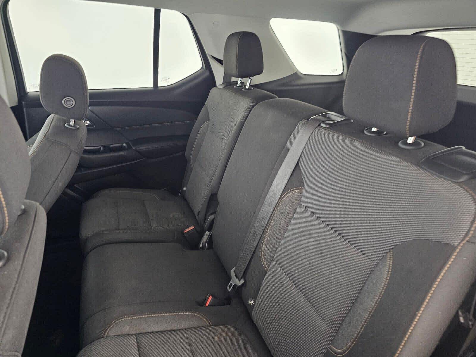 2021 Chevrolet Traverse LS