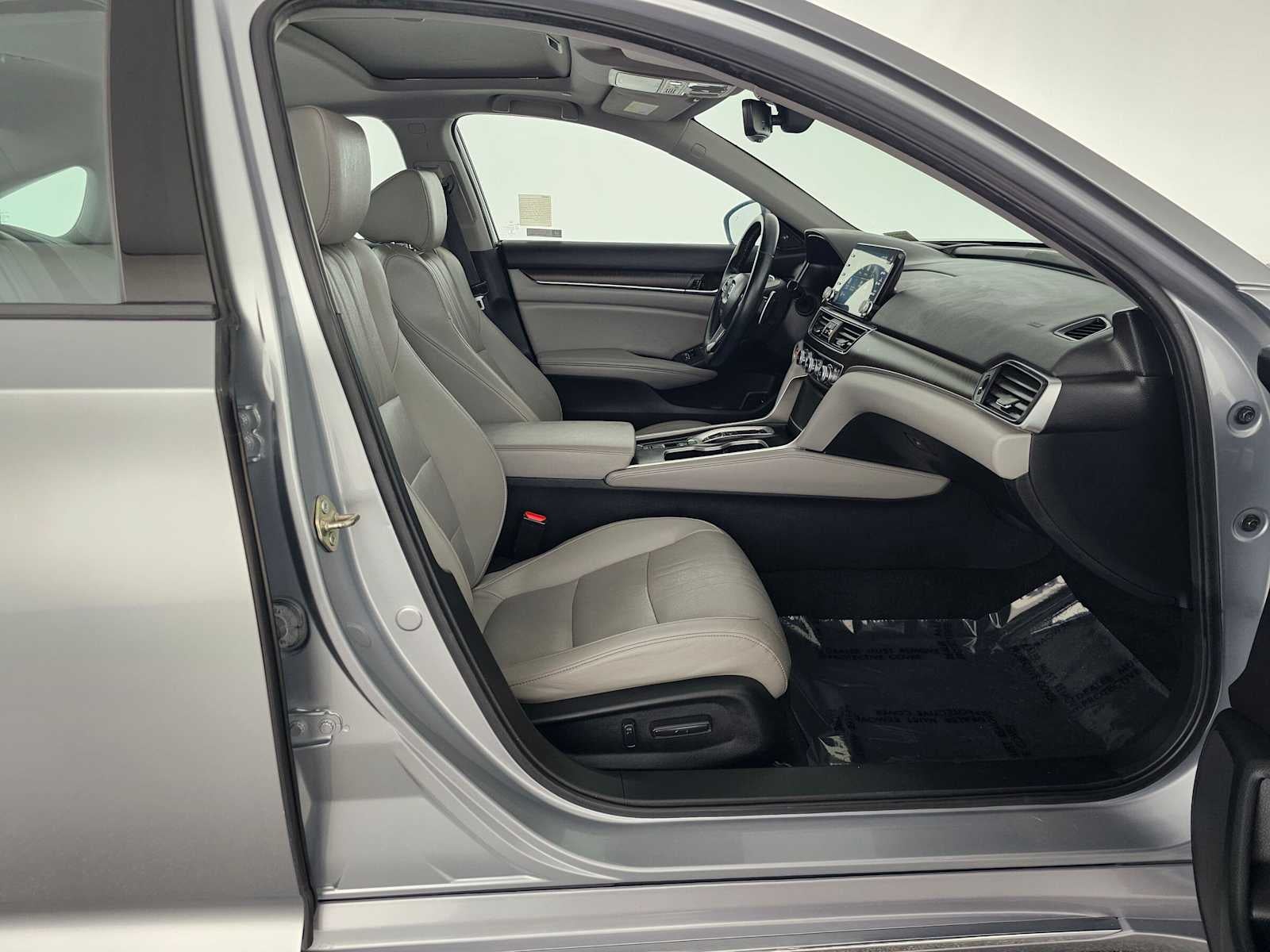2019 Honda Accord Hybrid Touring