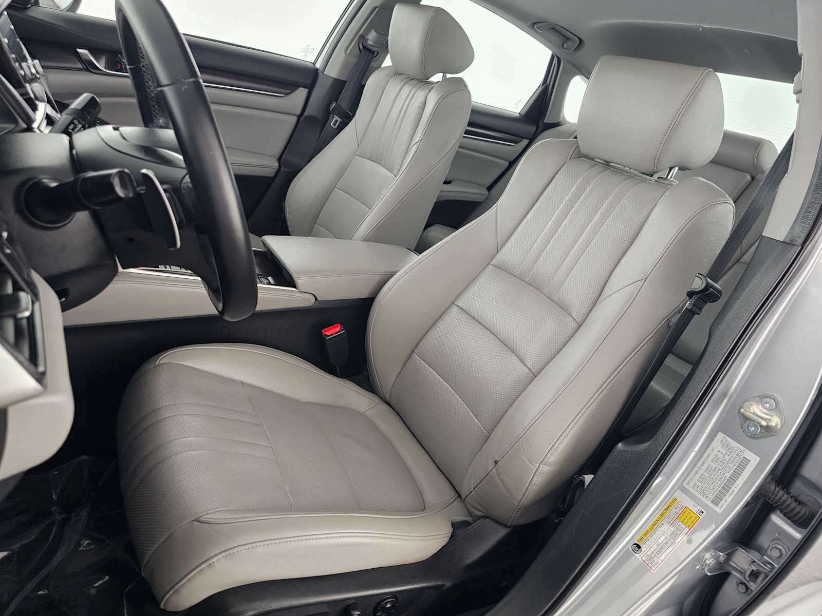 2019 Honda Accord Hybrid Touring