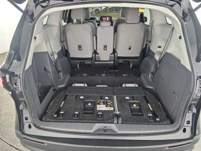 2024 Toyota Sienna LE