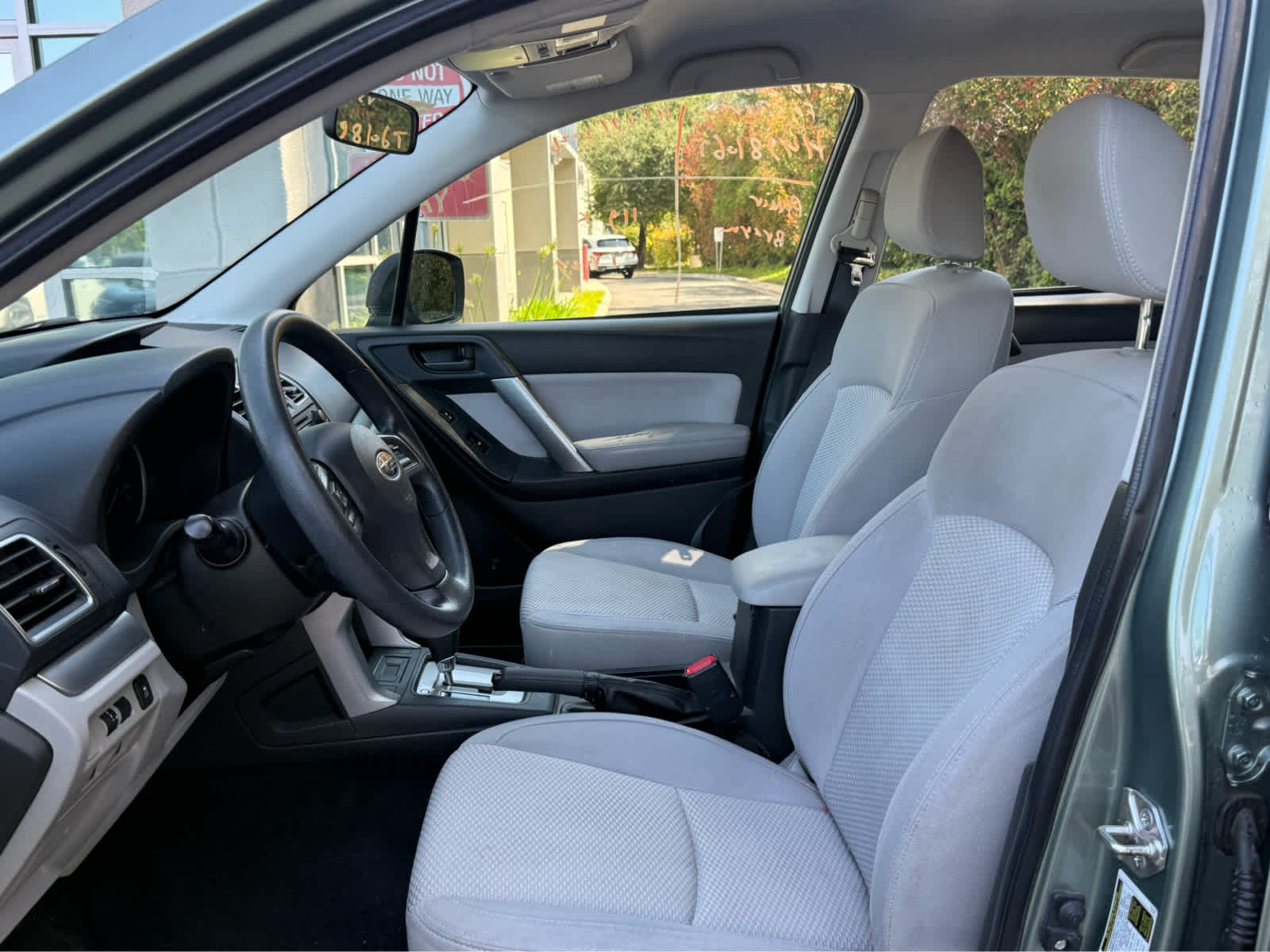 2016 Subaru Forester 2.5i
