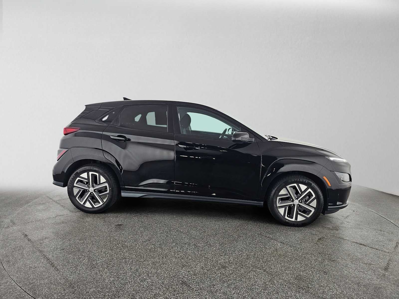 2023 Hyundai Kona Electric SE