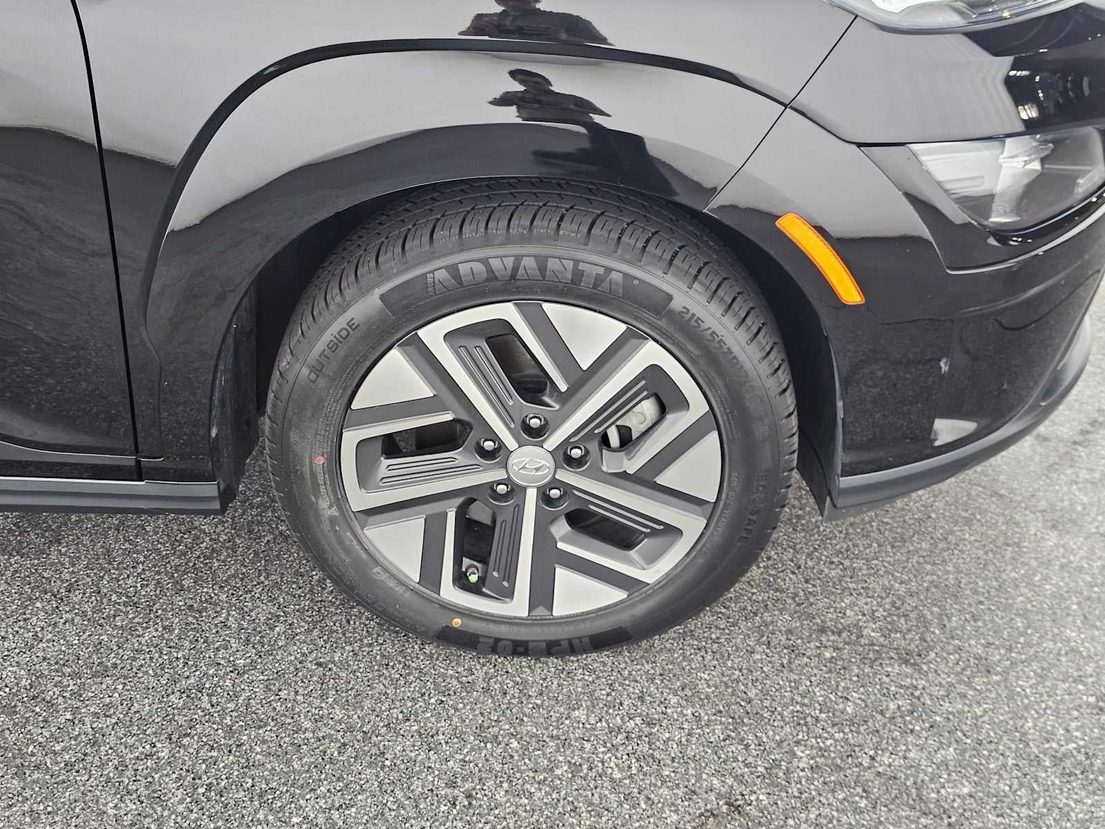 2023 Hyundai Kona Electric SE