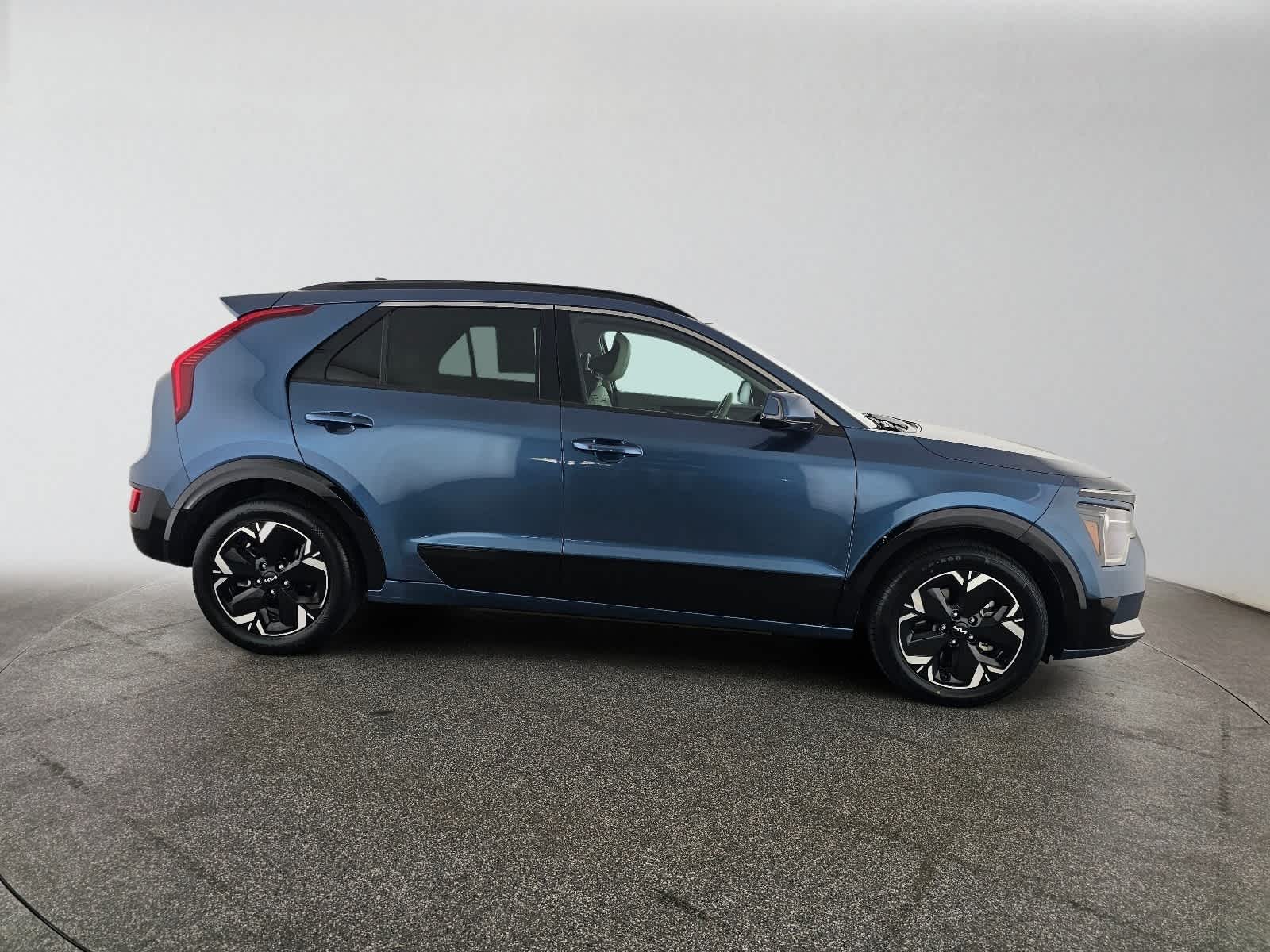 2023 Kia Niro EV Wind