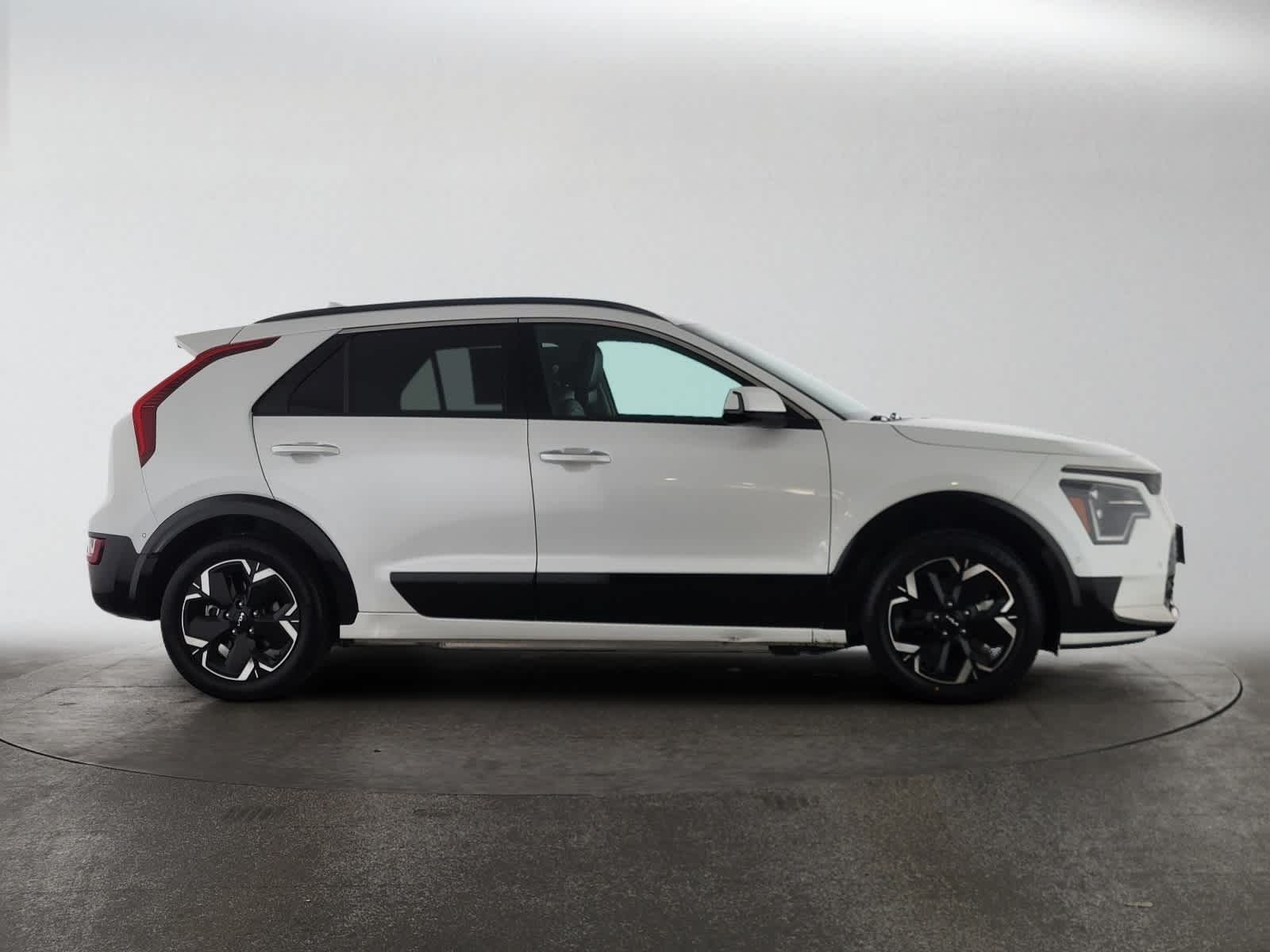 2023 Kia Niro EV Wave
